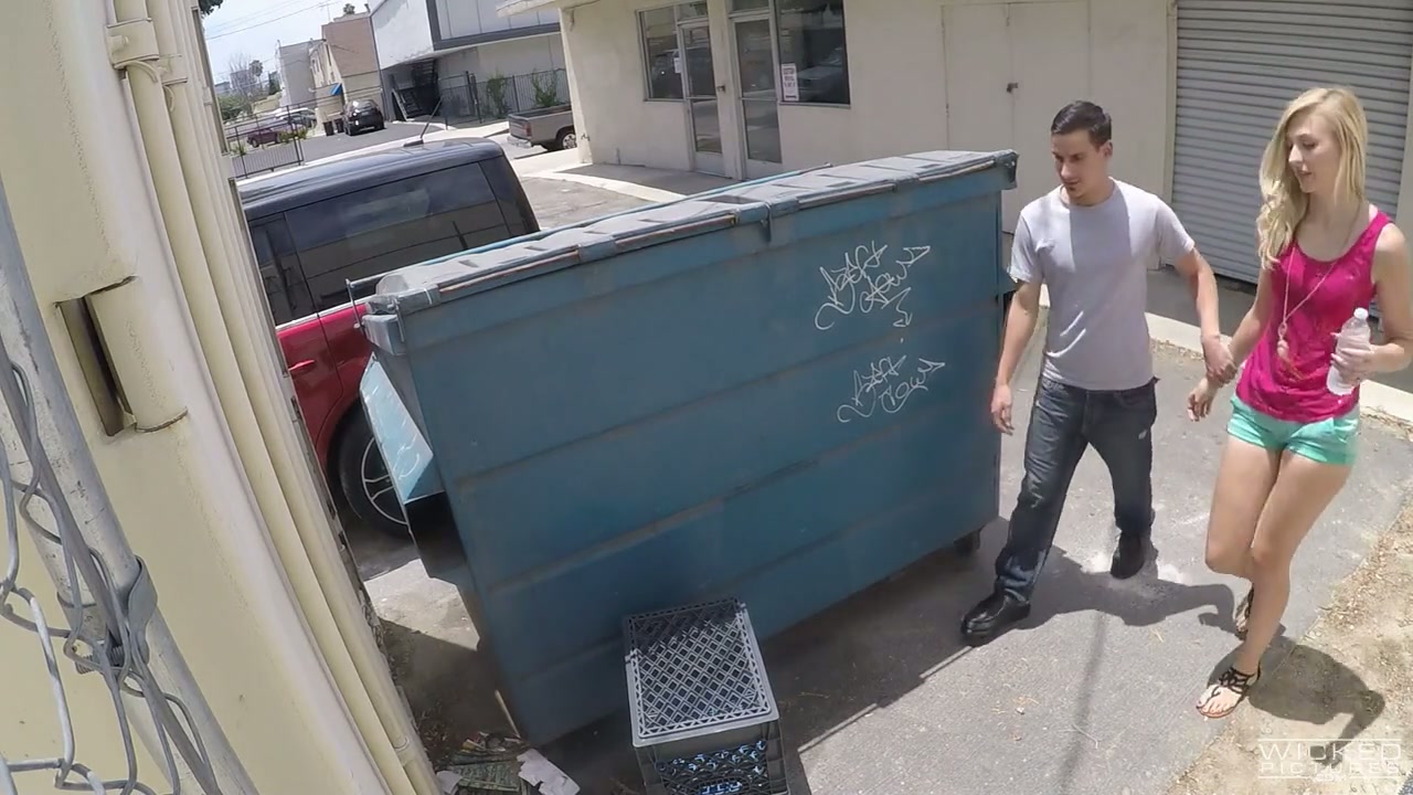 1280px x 720px - Reality outdoor sex behind the trash can with Alexa Grace